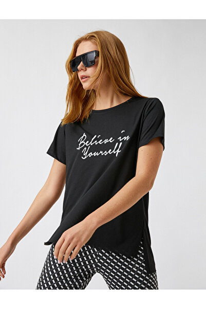 Koton طاقم الرقبة قصيرة الأكمام تي شيرت مطبوع