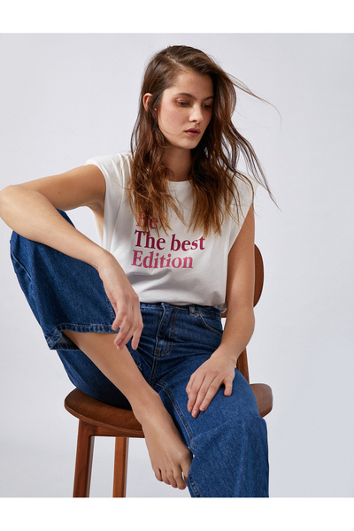 Koton βάτα τεμάχια T-shirt με λαιμόκοψη με λεπτομέρεια από βαμβάκι