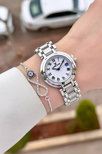 Daniel Klein ساعة يد نسائية وسوار بحزام قابل للتعديل باللون الرمادي مقاس 30.5...