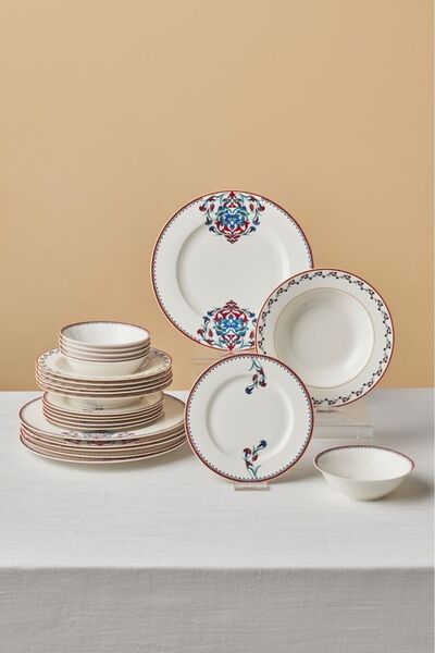 Karaca Elegance Bone Embroidery Σετ σερβίτσιο 24 τεμαχίων για 6 άτομα