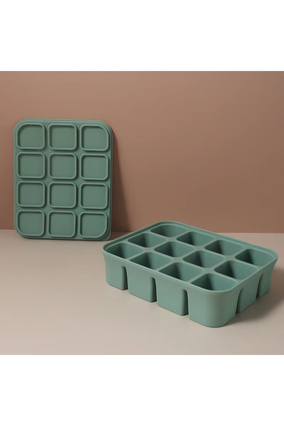 Choice قالب مكعبات ثلج سيليكون أخضر بـ 12 خانة، سهل الفتح والإغلاق، مع غطاء.