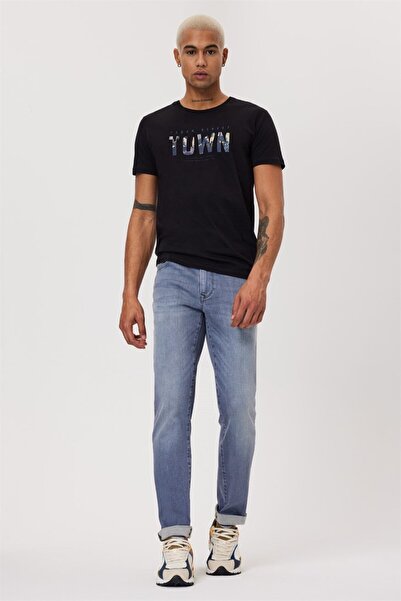 Lee Cooper تيشيرت رجالي أسود برقبة دائرية - 222 سم، 242080   المدينة