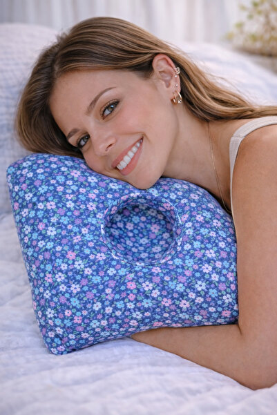 moonzy - minimalist & cozy Μαξιλάρι Piercing – Μωβ λουλουδάτο με πλενόμενο κά...