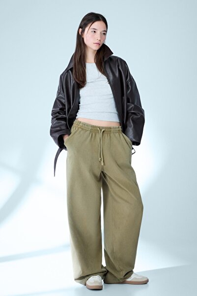 Bershka Barrel fit şardonlu stoperli pantolon