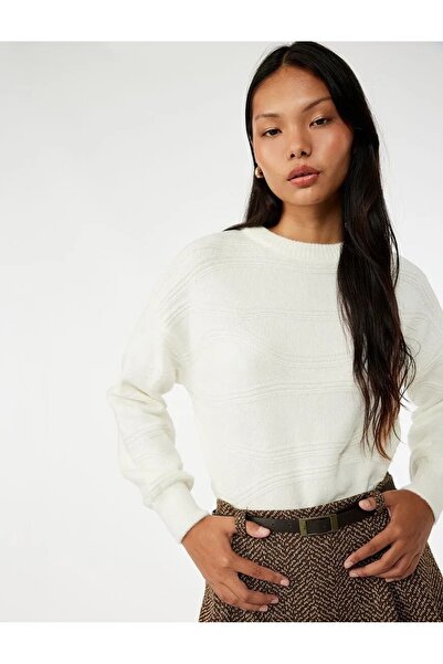 Koton Îmbrăcăminte pentru femei guler rotund Pulover tricotat cu mânecă lungă...