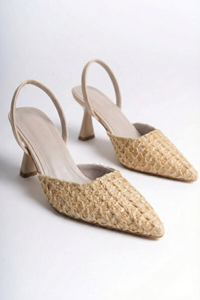 Shoesers حذاء نسائي كاجوال بكعب عالٍ ومقدمة مدببة ومغلف بالقش