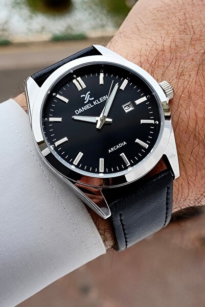 Daniel Klein ساعة يد رجالية بحزام أسود قابل للتعديل مقاس 42.5 ملم