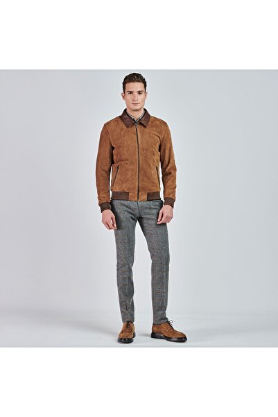 Giovane Gentile Deri Mont Kaban