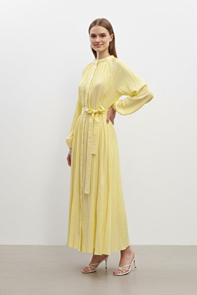 Puane Rochie de damă cu guler cu pliuri și curea - 12618ELB - GALBEN