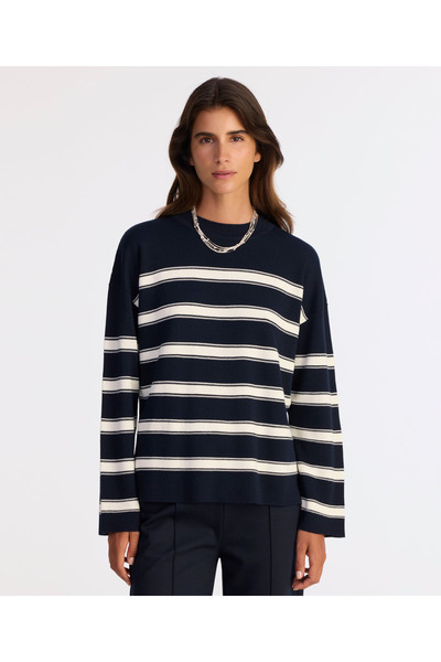 Yargıcı سترة عادية ذات ياقة دائرية وأكمام طويلة