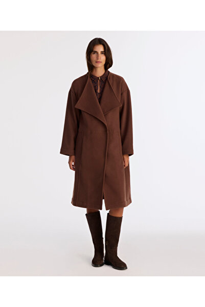 Yargıcı Geniş Şal Yaka Uzun Kol Palto