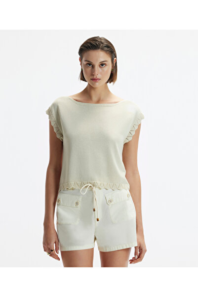Yargıcı Cep Detaylı Denim Bermuda