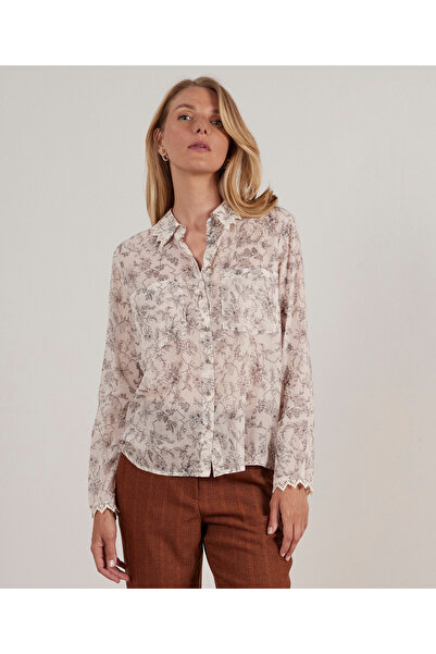 Yargıcı Dantel Detaylı Gömlek