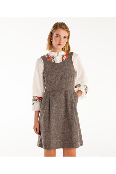 Yargıcı Pile Detaylı Kısa Elbise