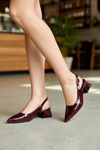 yezy shoes Women's Patent Leather Strappy Low Heel Shoes Mary Jane