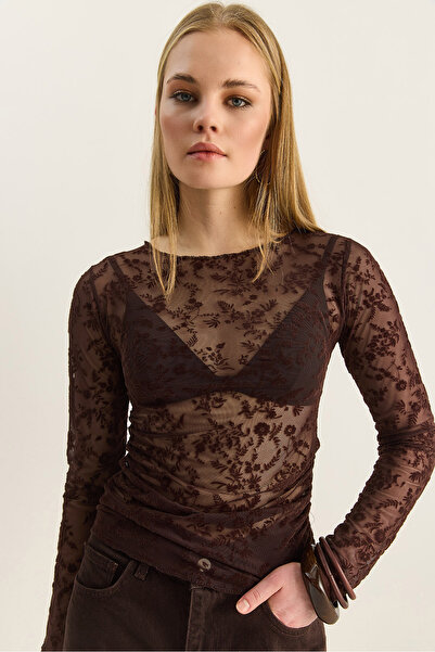 Bianco Lucci Γυναικεία μπλούζα από τούλι με λαιμόκοψη ποδηλάτου, με σούρες στ...