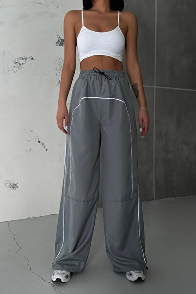 İlayda Toprak U Paraşüt Biyeli Gri Eşofman Altı Unısex