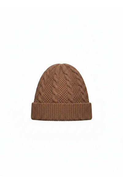 Sempre Winter Tale Knitted Beanie & Scarf Set