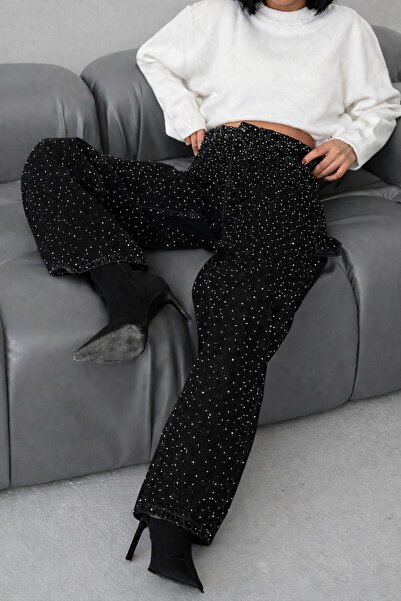 ParlaMira Women's Black Stone High Waist Loose Fit Buckle Jean