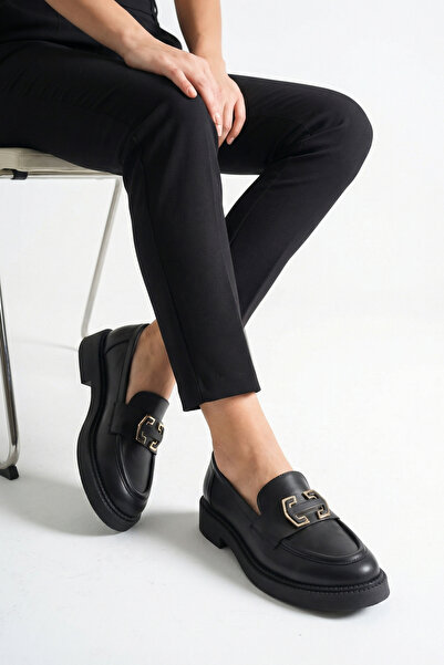 GRADA Γυναικεία παπούτσια μοκασίνι από γνήσιο δέρμα με μαύρη πόρπη, καθημεριν...