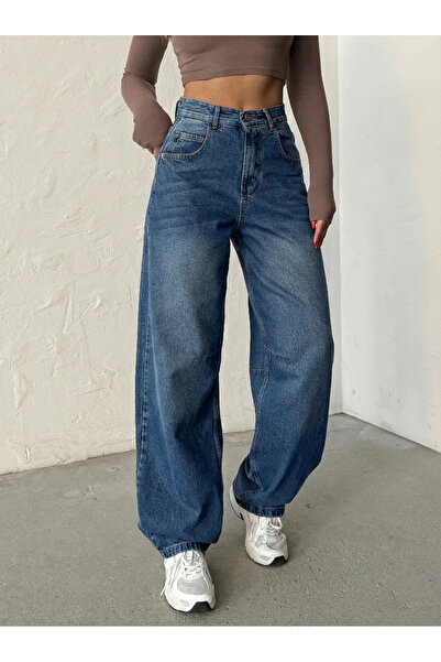 Blue Wings بنطلون جينز واسع الساق مع مشبك خلفي وتطريز عند الركبة