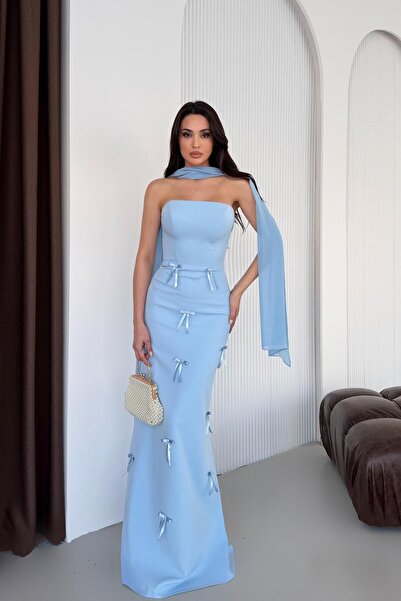 Serica Moda Baby blue strapless evening dress with bow detail and scarf