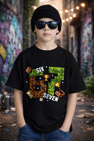 CONSTRAİN Παιδικό μπλουζάκι σε λευκό και μαύρο χρώμα – με θέμα το παιχνίδι Pi...