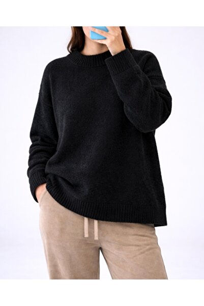 Vaniza Standard Size Crew Neck Oversized Sweater