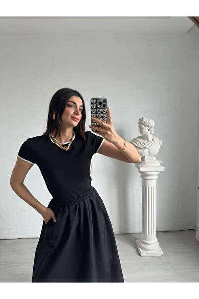 Bade Butik Tricou negru detaliu vipușcă basic