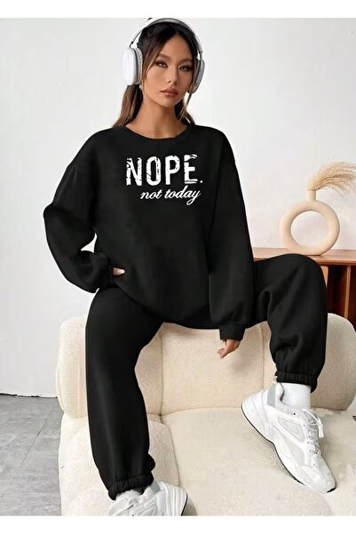 LELVANİ UNISEX ΣΕΤ ΦΟΡΜΑΣ ΜΕ ΚΟΥΚΟΥΛΑ ΚΑΙ ΤΥΠΩΜΕΝΟ ΣΧΕΔΙΟ NOPE