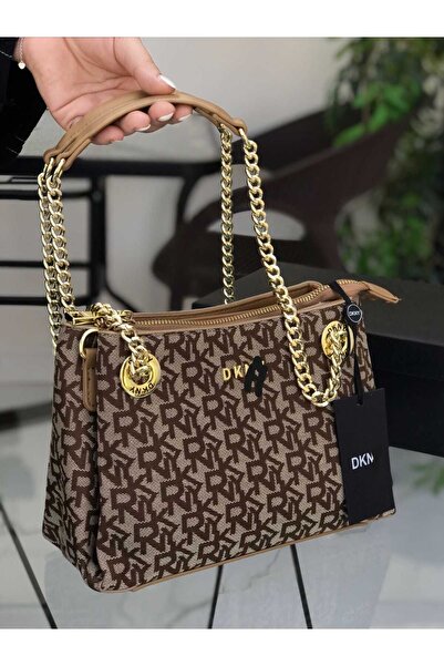 arqa kian shop Handbag made of high-quality material and with an elegant design