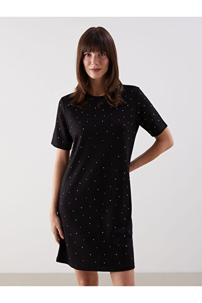 LC Waikiki New Season from Güli̇s Gi̇yi̇m Black Crew Neck Rhinestone Dress