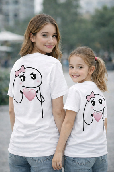 Tiny and Co تي شيرت مصنوع من القطن بنسبة 100% للأم/الطفل (المنتج متوفر بشكل ف...