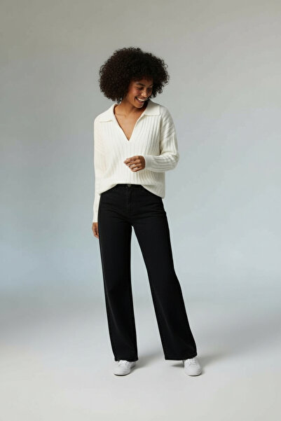 Nostos Algos Ecru Textured Polo Neck Knit Sweater