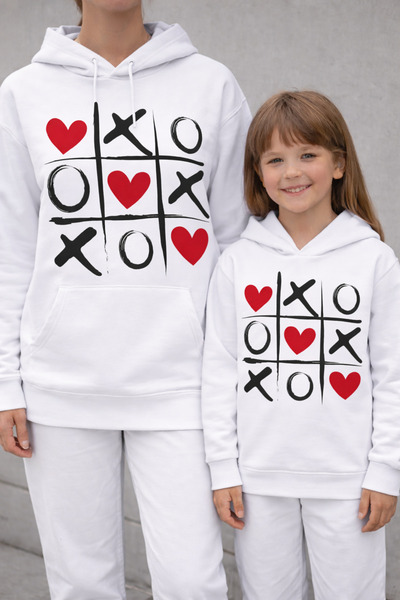 Tiny and Co سويت شيرت للجنسين مصنوع من القطن بنسبة 100% XOX للأم/الطفل مطبوع ...