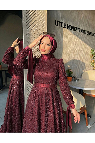 Modarana Vittoria Kolu Fiyonk Boncuk Zincir İşlemeli Abiye