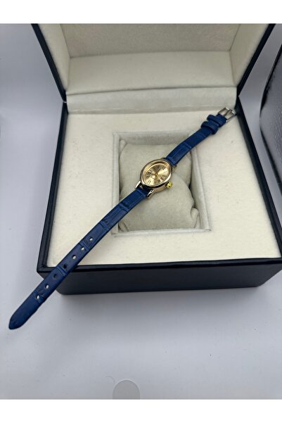 QUARTZ Minimal Oval Case Blue Cord Vintage Wristwatch