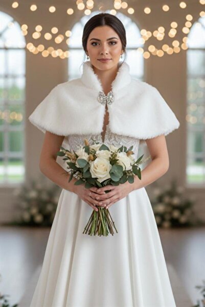 MODANI SEÇ Beyaz Broşlu Kürk Etol Bolero