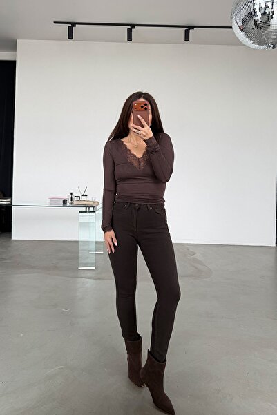 Özge Özgenç Basic Skinny Jeans