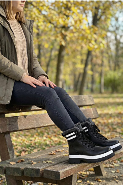 Acropol Women's Black and White Fur Laced Thick Soled Winter Boots