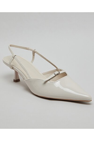 R&B Women's Ivory Glossy Slingback Pumps