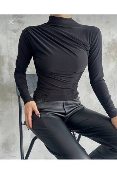 İLGEN FASHİON Draped Detailed Stand-Up Collar Blouse