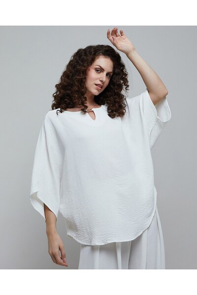 R&B Textured Top With Keyhole Neck And Short Sleeves