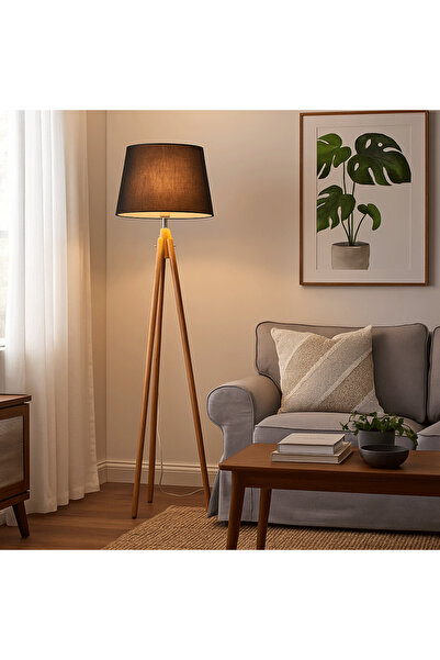 co arma Decorative wooden floor lamp, 160 cm tall.