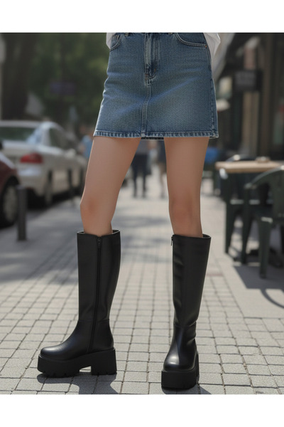 By VOLİ Kalın tabanlı platformlu tarz çizme