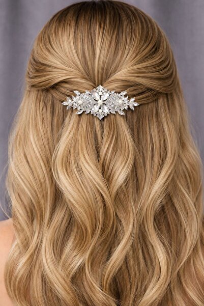 Josephine Romania Petra Silver Accessory