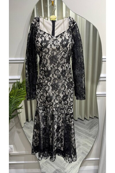 Jood lace dress