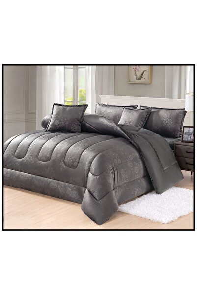 silk Double winter bedspread made of soft velvet and warm faux fur for comfor...