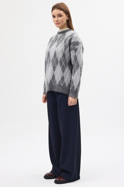 QANU Pulover cu model baklava gri