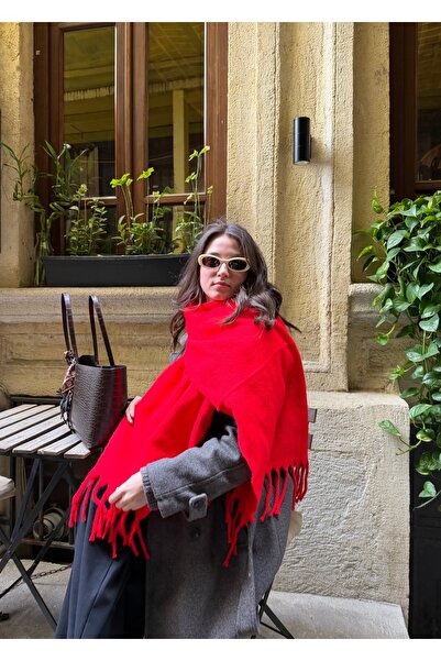 KİLİGİSTANBUL Long Scarf with Tassels